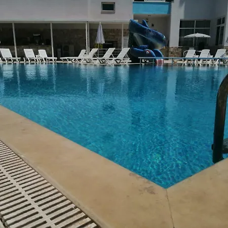 Blue Egeria Park 3*